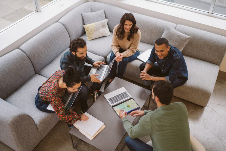 Servicios aula emprende